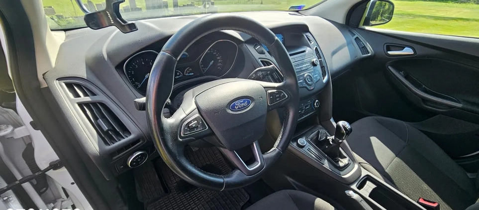 Ford Focus cena 39999 przebieg: 80700, rok produkcji 2017 z Góra małe 56